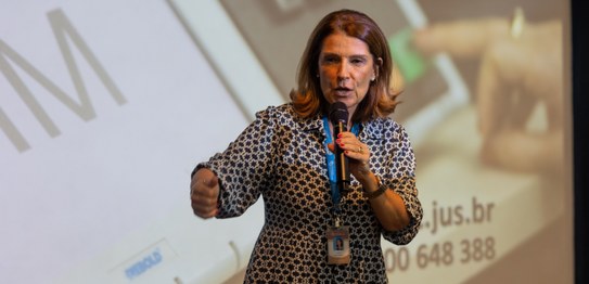 01 - Presidente do TRE-SC palestra para jovens do Colégio Catarinense, em Florianópolis