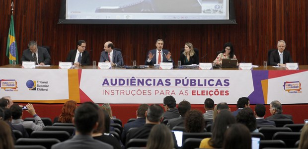 Audiência Pública - Propaganda eleitoral, utilização e geração do horário gratuito e condutas il...