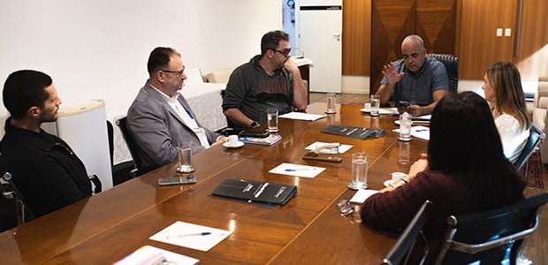 TRE-SC realiza reunião com Banco do Brasil sobre contas bancárias de campanha