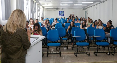 Presidente do TRE-SC palestra sobre representatividade feminina na gestão pública no Encontro de...