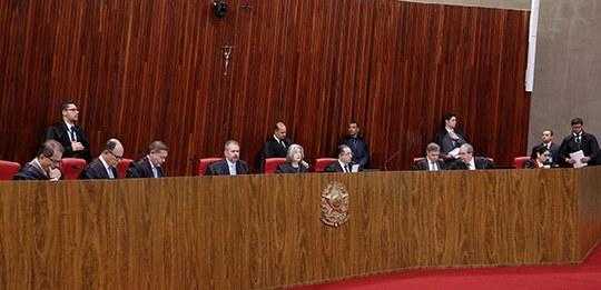 Foto: Alejandro Zambrana/Secom/TSE - Sessão plenária do TSE - 19.03.2026