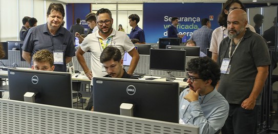 Foto: Luiz Roberto/Secom/TSE  - Teste Público de Segurança dos Sistemas Eleitorais - 01.12.2025