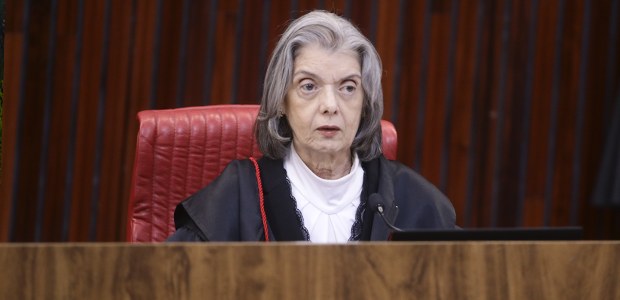 Ministra Cármen Lúcia lançou a campanha na sessão desta terça (30)