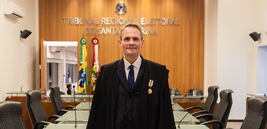 Juiz Márcio Schiefler Fontes toma posse como desembargador eleitoral