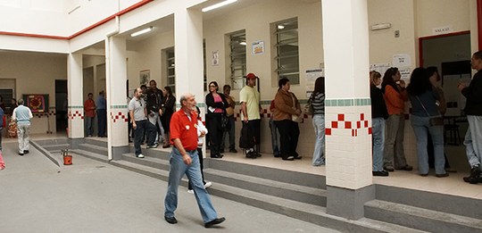 Escola Henrique Stodieck, Florianópolis (SC). Local de votação.