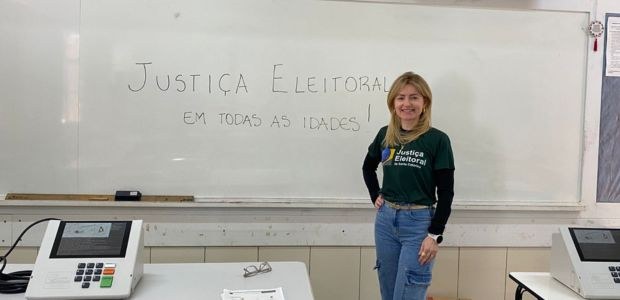 tre-sc-Palestra com crianças e adolescentes sobre JE ZE66 SC Palestra com crianças e adolescentes sobre a Justiça Eleitoral, ação da 66ª ZE de SC