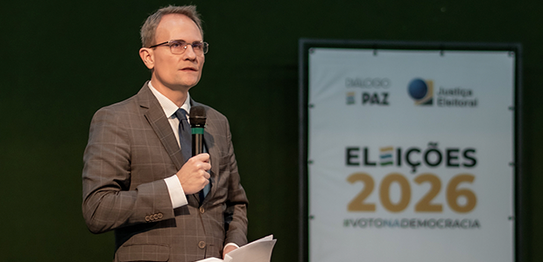 TRE-SC participa de Seminário Estadual em Comemoração ao Mês da Pessoa Idosa em Chapecó
