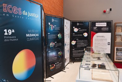 Exposição colaborativa “Ecos da Justiça em Santa Catarina”  foi inaugurada nesta quarta (24). Cr...