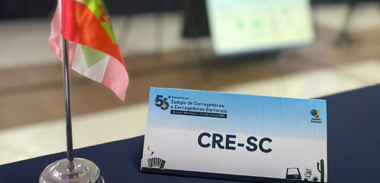 Corregedoria do TRE-SC apresenta painel sobre fiscalização no fluxo eleitoral durante 56º Encont...