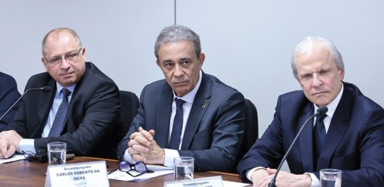 Presidente do TRE-SC participa de reunião com TSE para alinhamento de ações das Eleições 2026