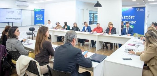 TRE-SC sedia reunião do Conselho Institucional de Políticas de Gênero e Étnico-Racial
