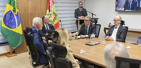 TJSC e TRE-SC elaboram convênio para instalar cartórios eleitorais em espaços nos fóruns