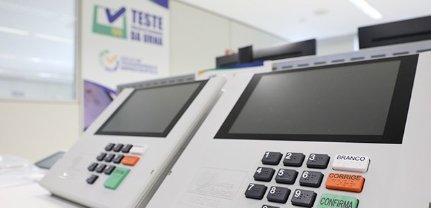 TRE-AL - Eleições 2024: cinco estratégias serão replicadas na 2ª etapa do Teste de Segurança da Urna Eleições 2024: cinco estratégias serão replicadas na 2ª etapa do Teste de Segurança da Urna