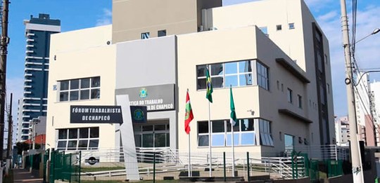 Cartórios eleitorais de Chapecó e Rio do Sul passam a funcionar em fórum trabalhista