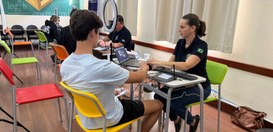 TRE-SC leva atendimento eleitoral a estudantes incentivando emissão do primeiro título