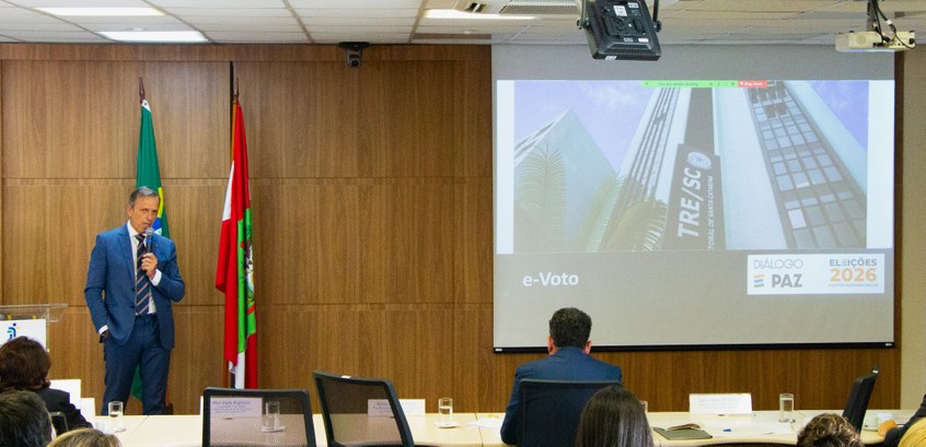 Diretor-geral do TRE-SC apresenta e-Voto em reunião do Conecta, do Conselho Nacional de Justiça