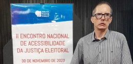 O servidor Arthur Otto Niebuhr, da 5ª Zona Eleitoral de Brusque, representou o TRE-SC