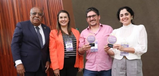 Justiça Eleitoral catarinense é premiada em Brasília por ações de cidadania