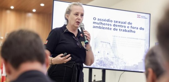 Semana Nacional de Combate Ao Assédio e à Discriminação no TRE-SC