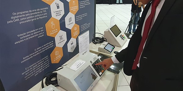 Justiça Eleitoral catarinense promove ações em comemoração ao dia da Memória do Poder Judiciário