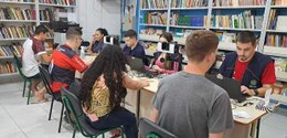 Ação de cidadania na Escola de Educação Básica Gama Rosa, em São Pedro de Alcântara