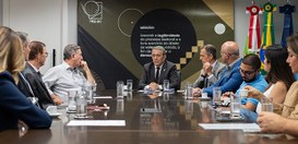 Justiça Eleitoral de SC e FECAM assinam termo de parceria para eleições de 2026