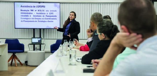 TRE-SC sedia encontro de instituições para tratar da implementação da LGPD
