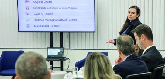 TRE-SC sedia encontro de instituições para tratar da implementação da LGPD