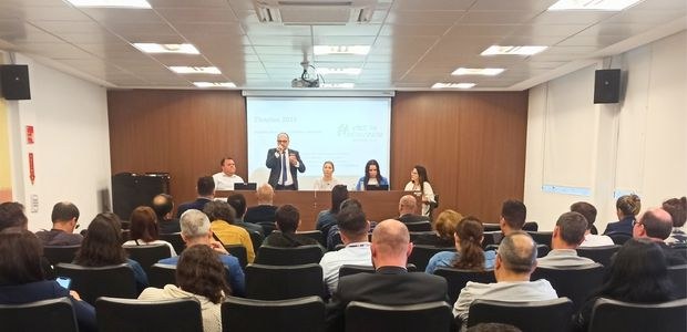 TRE-SC - Reunião Plano de Mídia TRE-SC - Reunião Plano de Mídia