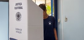 Município de Saudades realiza eleição para vereadores mirins com uso da urna eletrônica