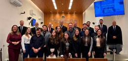 Estudantes de Direito da UNOESC realizam visita ao TRE-SC e conhecem estrutura da Justiça Eleitoral